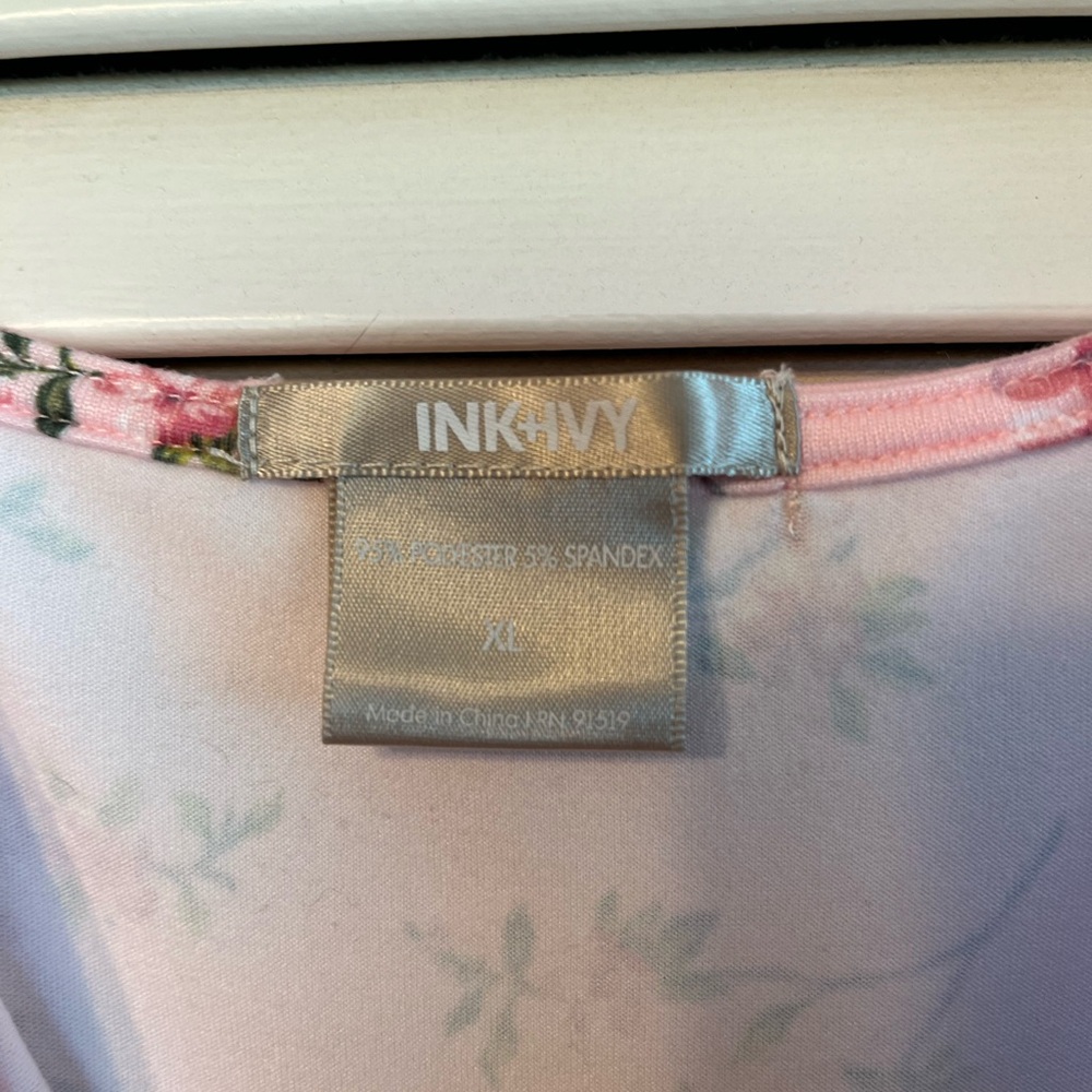 Pink Floral Robe & Nightgown - Picture 5 of 15